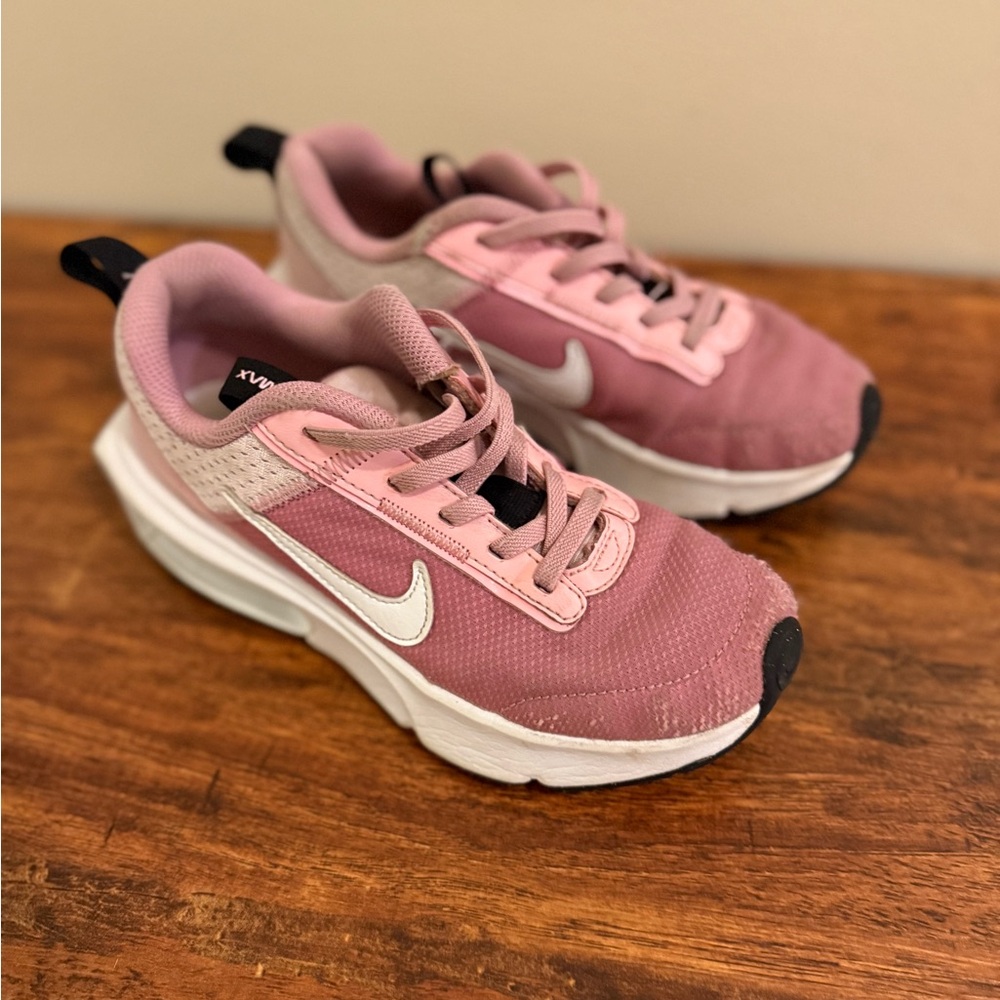 Nike size 2 girls Pink Athletic Sneakers